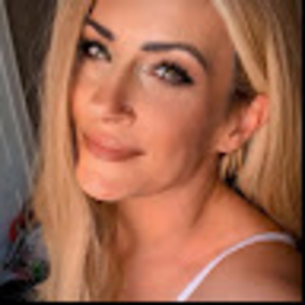 Meet your Posher, Danni